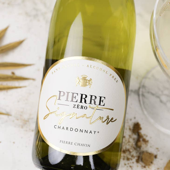 Vin blanc sans alcool Pierre Zéro Signature Chardonnay 0,5% Bio Sanzalc, cave sans alcool pour adultes décomplexés