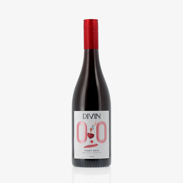 Divine red pinot black wine without alcohol 0.0%